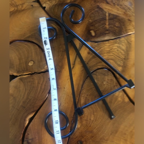 Metal Scrolled Black Picture or Book Easel Display - Picture 4 of 4